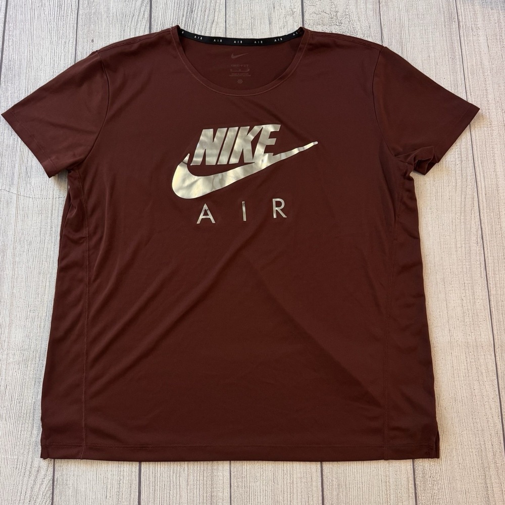 Nike Air Dri-FIT Women's T-Shirt Medium Brown Metallic Silver Logo Athletic